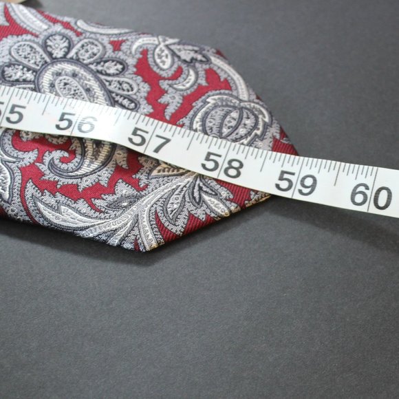 Jos. A. Bank Silk Tie NWT Signature Collection Red Paisley 3.5" Wide 59" Long - Picture 3 of 9